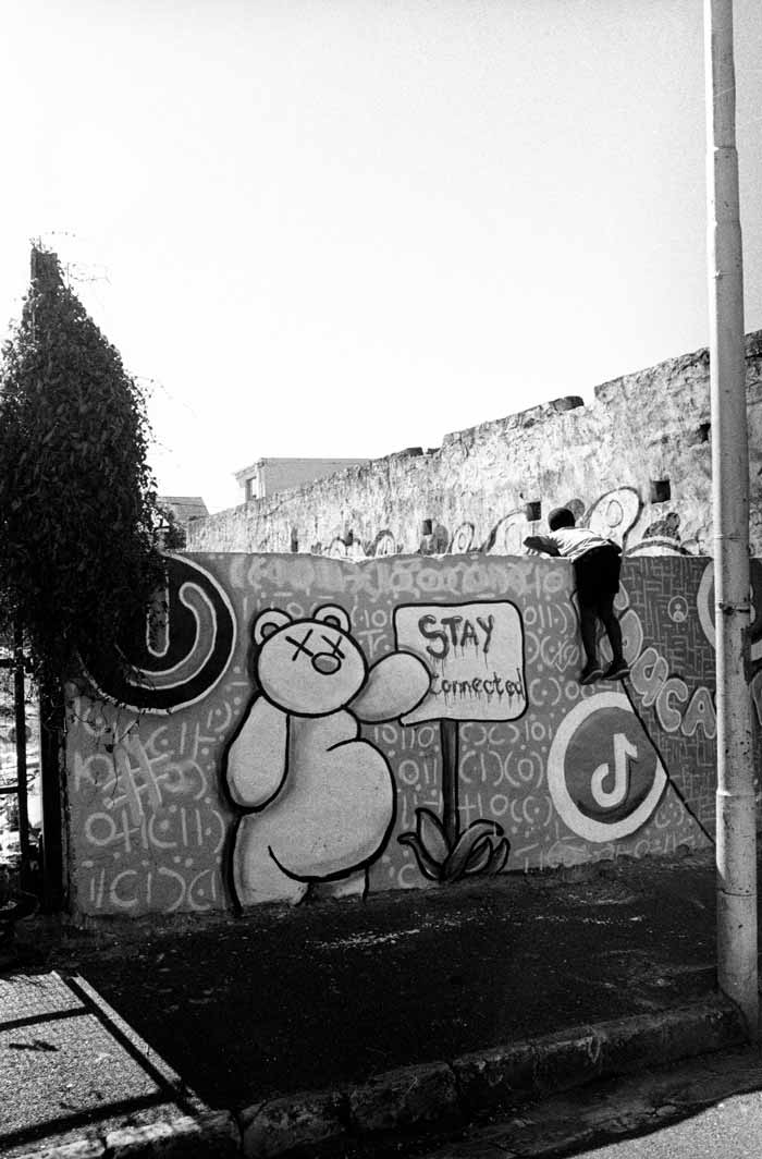 contact, connect, street photography, play, reconnect
